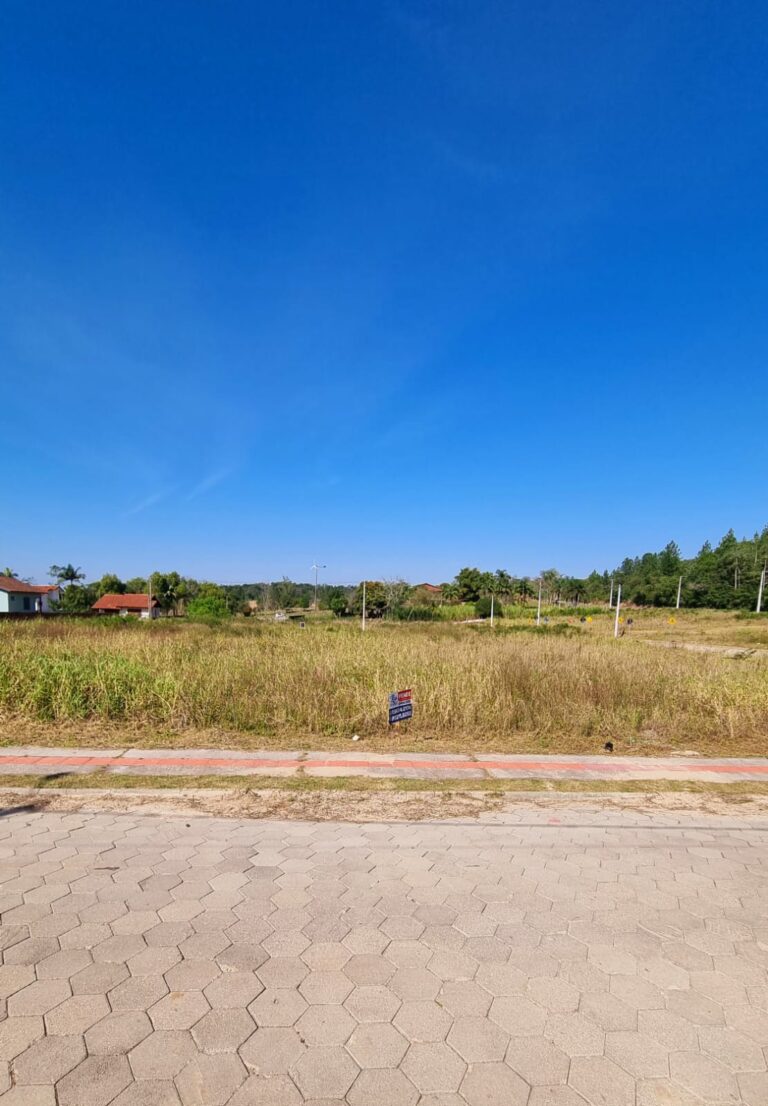 Lote a venda no Bairro União