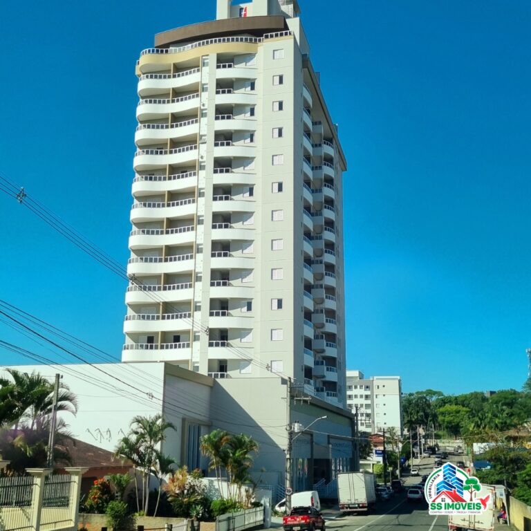 Vende-se cobertura no Edifício Piazza Mirabella em Cocal do Sul