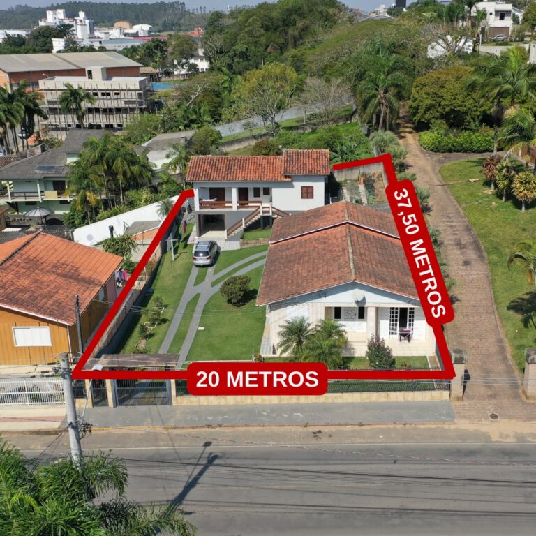 Terreno no Centro de Cocal do Sul para investimento