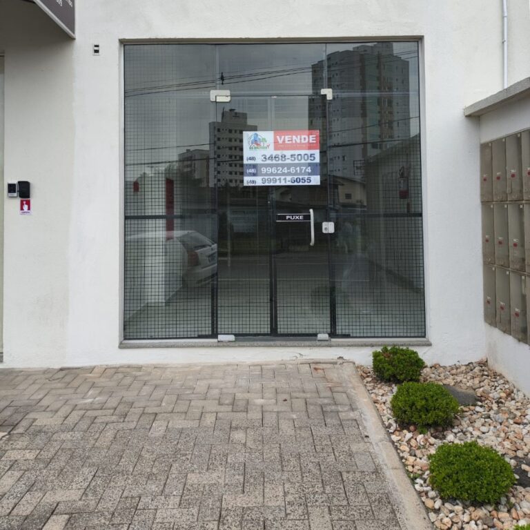 Vende-se sala comercial no Centro de Cocal do Sul
