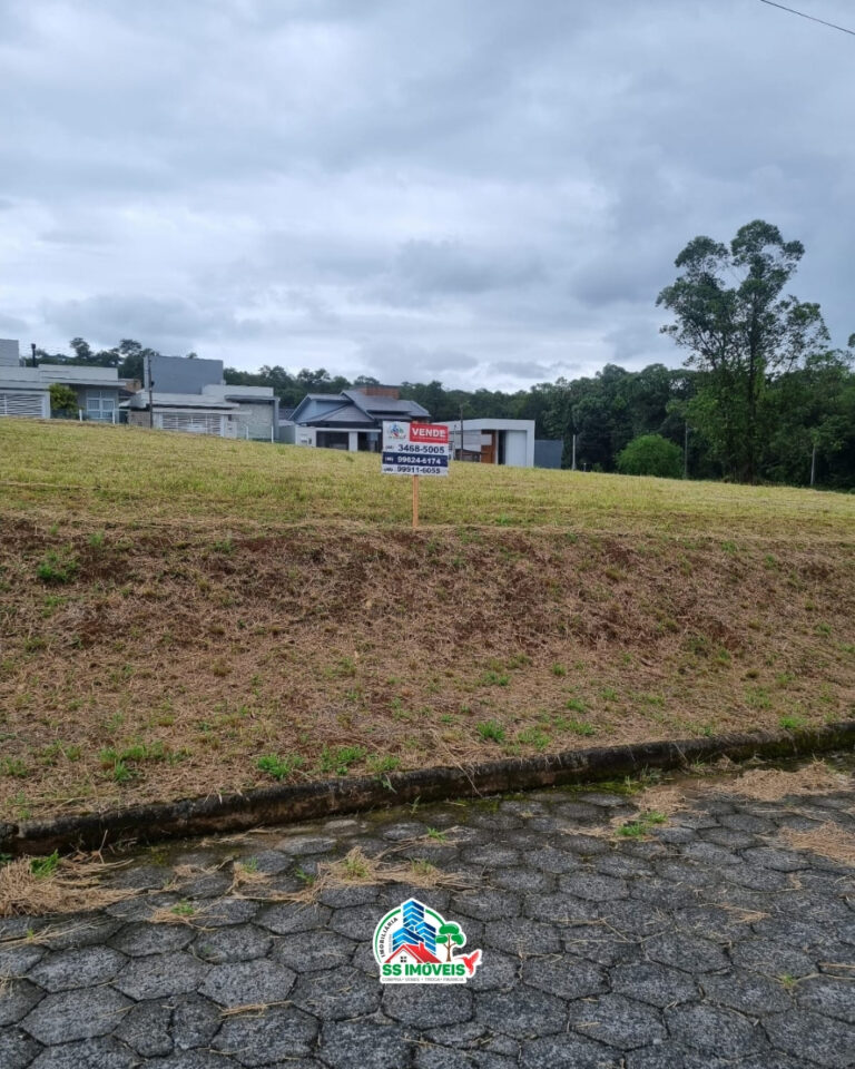 Terreno à Venda no Loteamento Jardim Fiorença - Cocal do Sul